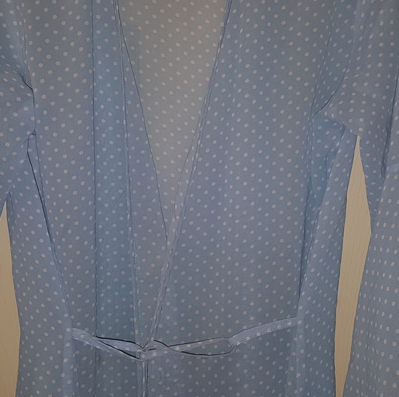 Rosanna Robe - Picture 8 of 17